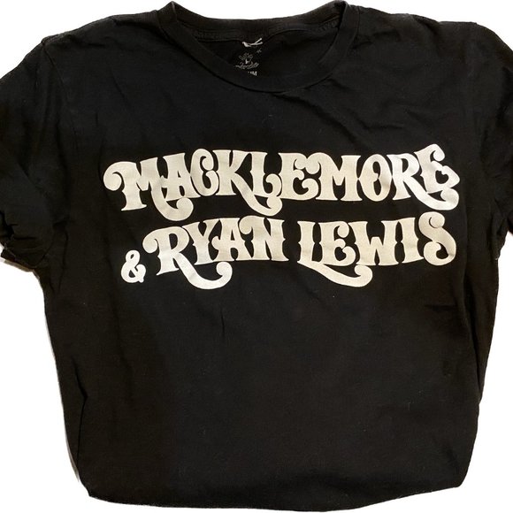 MACKLEMORE & RYAN LEWIS 2013 World Tour Tee - Picture 1 of 4